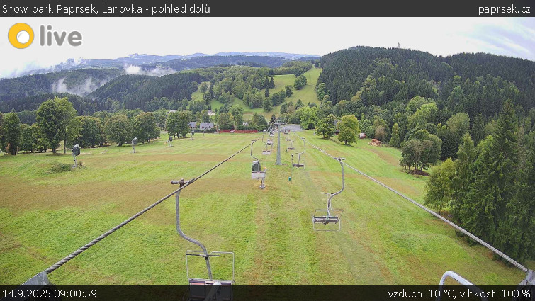 Snow park Paprsek - Lanovka - pohled dolů - 14.9.2025 v 09:00