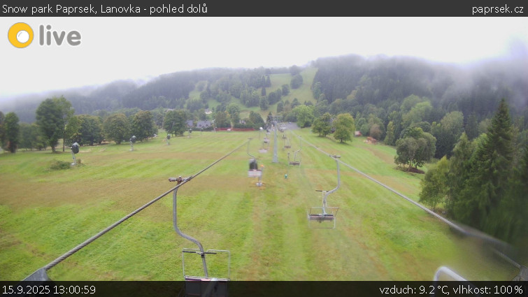 Snow park Paprsek - Lanovka - pohled dolů - 15.9.2025 v 13:00