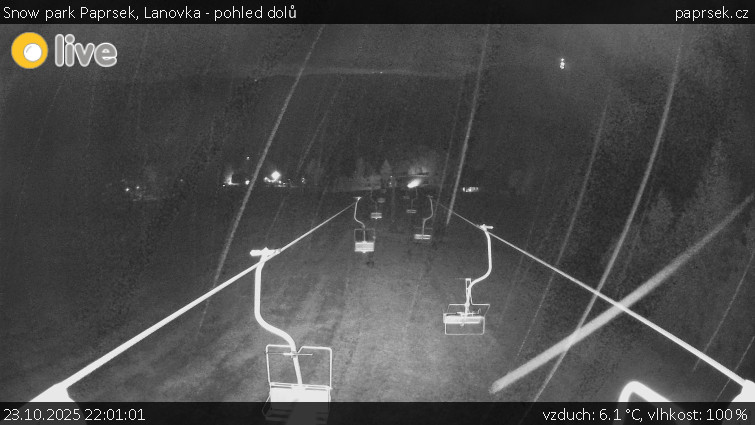Snow park Paprsek - Lanovka - pohled dolů - 23.10.2025 v 22:01 Snow park Paprsek - Lanovka - pohled dolů - 23.10.2025 v 22:01