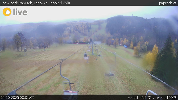 Snow park Paprsek - Lanovka - pohled dolů - 24.10.2025 v 08:01 Snow park Paprsek - Lanovka - pohled dolů - 24.10.2025 v 08:01