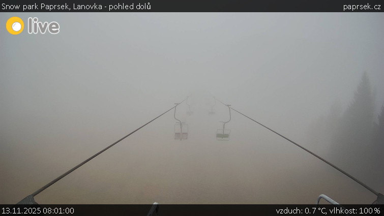 Snow park Paprsek - Lanovka - pohled dolů - 13.11.2025 v 08:01