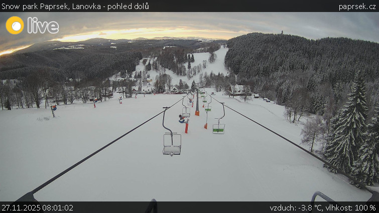 Snow park Paprsek - Lanovka - pohled dolů - 27.11.2025 v 08:01