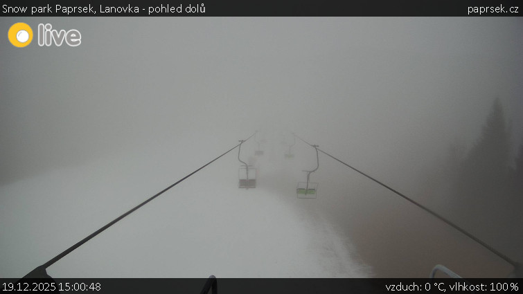 Snow park Paprsek - Lanovka - pohled dolů - 19.12.2025 v 15:00