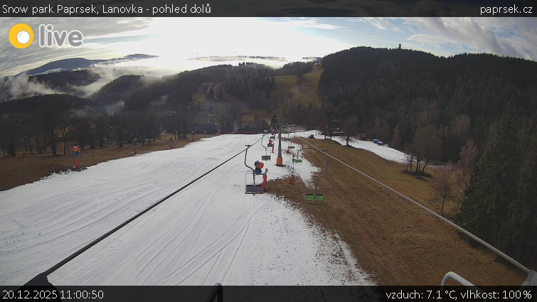 Snow park Paprsek - Lanovka - pohled dolů - 20.12.2025 v 11:00