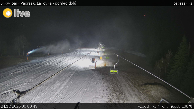 Snow park Paprsek - Lanovka - pohled dolů - 24.12.2025 v 00:00