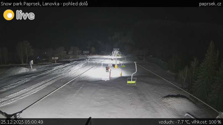 Snow park Paprsek - Lanovka - pohled dolů - 25.12.2025 v 05:00