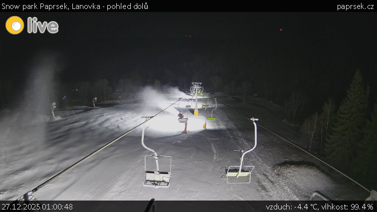 Snow park Paprsek - Lanovka - pohled dolů - 27.12.2025 v 01:00