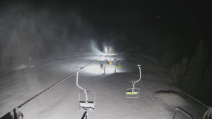 Snow park Paprsek - Lanovka - pohled dolů - 29.12.2025 v 01:00