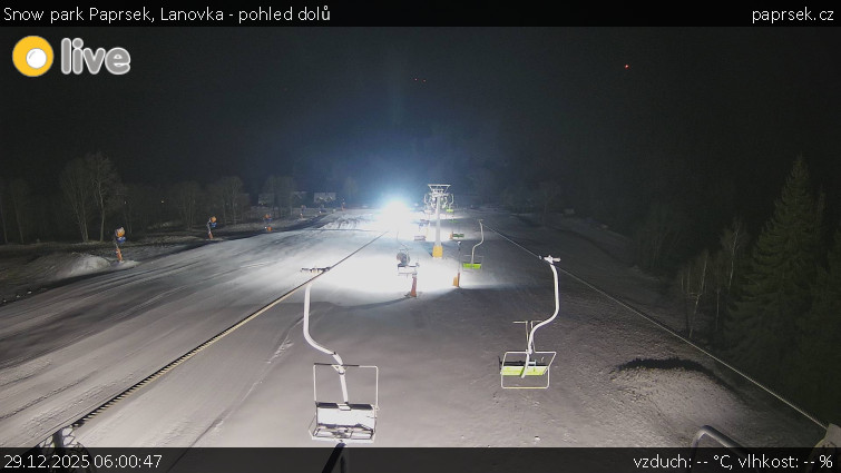 Snow park Paprsek - Lanovka - pohled dolů - 29.12.2025 v 06:00