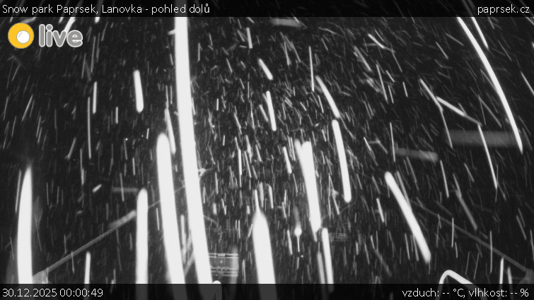 Snow park Paprsek - Lanovka - pohled dolů - 30.12.2025 v 00:00