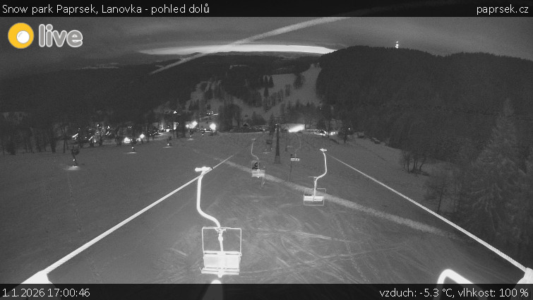 Snow park Paprsek - Lanovka - pohled dolů - 1.1.2026 v 17:00