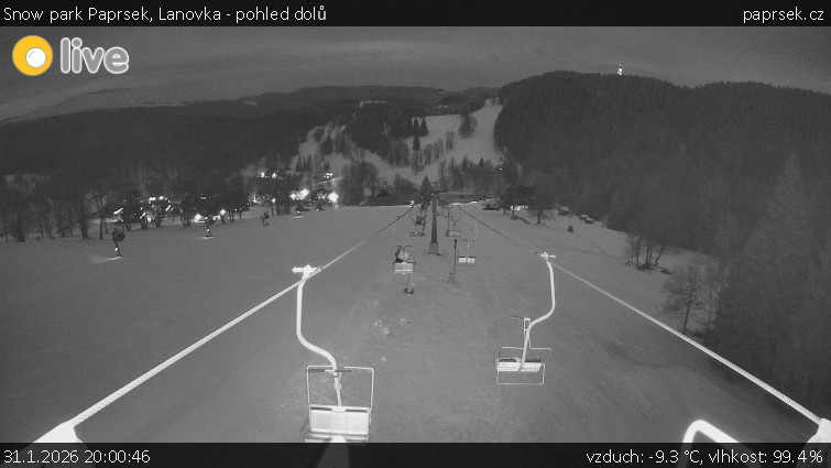 Snow park Paprsek - Lanovka - pohled dolů - 31.1.2026 v 20:00