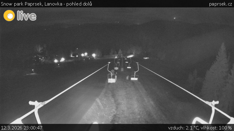 Snow park Paprsek - Lanovka - pohled dolů - 12.3.2026 v 23:00
