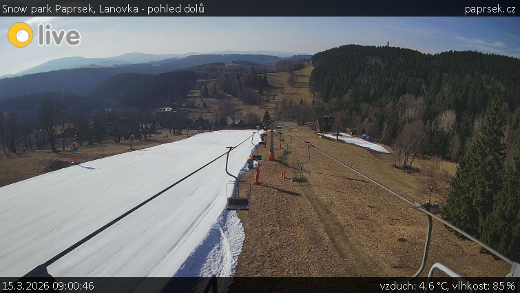 Snow park Paprsek - Lanovka - pohled dolů - 15.3.2026 v 09:00