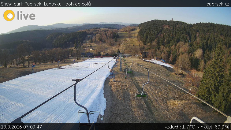 Snow park Paprsek - Lanovka - pohled dolů - 19.3.2026 v 07:00