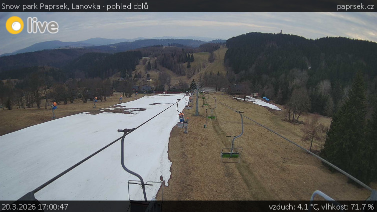 Snow park Paprsek - Lanovka - pohled dolů - 20.3.2026 v 17:00