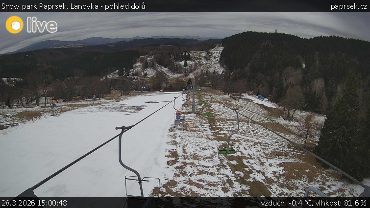 Snow park Paprsek - Lanovka - pohled dolů - 28.3.2026 v 15:00