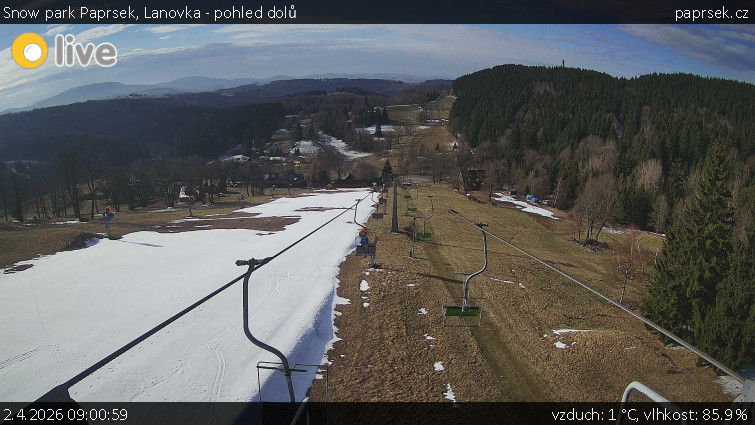 Snow park Paprsek - Lanovka - pohled dolů - 2.4.2026 v 09:00
