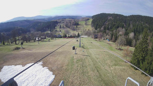 Snow park Paprsek - Lanovka - pohled dolů - 19.4.2026 v 09:00