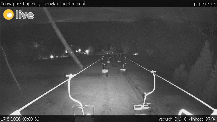 Snow park Paprsek - Lanovka - pohled dolů - 17.5.2026 v 00:00