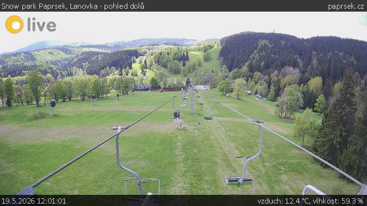 Snow park Paprsek - Lanovka - pohled dolů - 19.5.2026 v 12:01