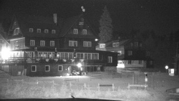 Snímek    16.9.2025 v 23:00