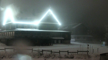 Snímek    19.11.2025 v 23:00