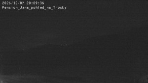 Hrad Trosky - Hrad Trosky - 7.12.2025 v 18:45 Hrad Trosky - Hrad Trosky - 7.12.2025 v 18:45