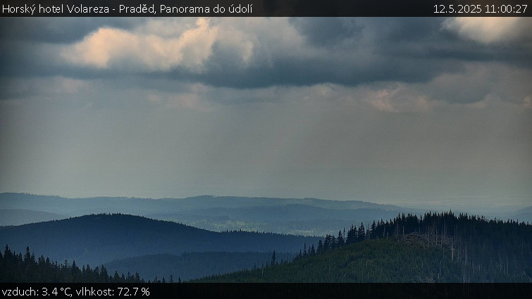 Horský hotel Volareza - Praděd - Panorama do údolí - 12.5.2025 v 11:00 Horský hotel Volareza - Praděd - Panorama do údolí - 12.5.2025 v 11:00