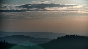 Horský hotel Volareza - Praděd - Panorama do údolí - 25.6.2025 v 05:30