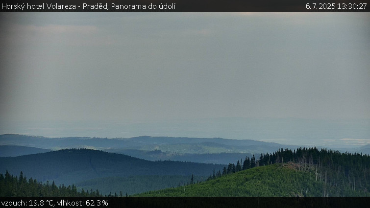 Horský hotel Volareza - Praděd - Panorama do údolí - 6.7.2025 v 13:30 Horský hotel Volareza - Praděd - Panorama do údolí - 6.7.2025 v 13:30