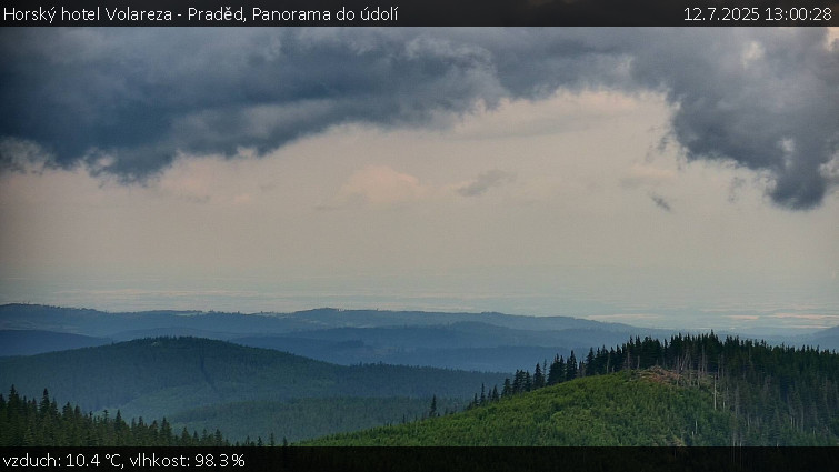 Horský hotel Volareza - Praděd - Panorama do údolí - 12.7.2025 v 13:00 Horský hotel Volareza - Praděd - Panorama do údolí - 12.7.2025 v 13:00