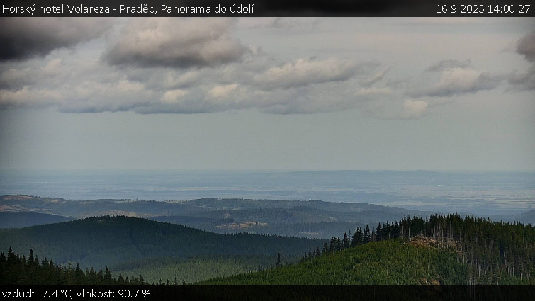 Horský hotel Volareza - Praděd - Panorama do údolí - 16.9.2025 v 14:00