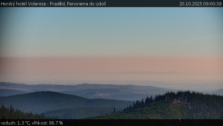 Horský hotel Volareza - Praděd - Panorama do údolí - 20.10.2025 v 09:00 Horský hotel Volareza - Praděd - Panorama do údolí - 20.10.2025 v 09:00