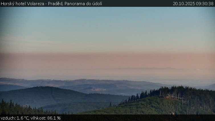 Horský hotel Volareza - Praděd - Panorama do údolí - 20.10.2025 v 09:30 Horský hotel Volareza - Praděd - Panorama do údolí - 20.10.2025 v 09:30