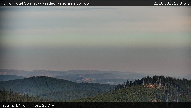 Horský hotel Volareza - Praděd - Panorama do údolí - 21.10.2025 v 13:00 Horský hotel Volareza - Praděd - Panorama do údolí - 21.10.2025 v 13:00
