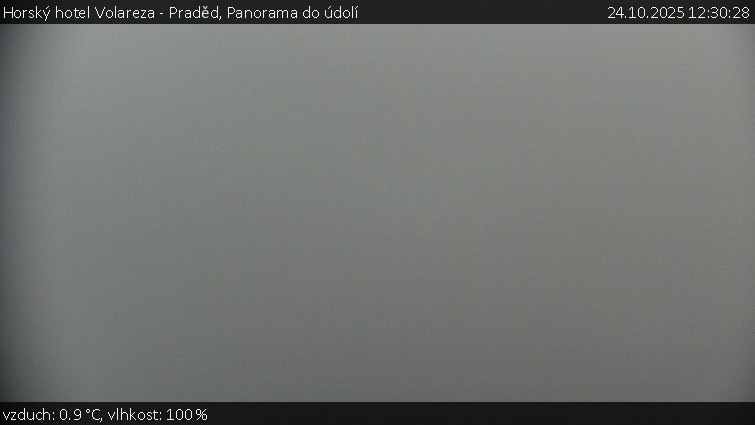 Horský hotel Volareza - Praděd - Panorama do údolí - 24.10.2025 v 12:30 Horský hotel Volareza - Praděd - Panorama do údolí - 24.10.2025 v 12:30