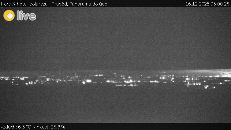 Horský hotel Volareza - Praděd - Panorama do údolí - 16.12.2025 v 05:00