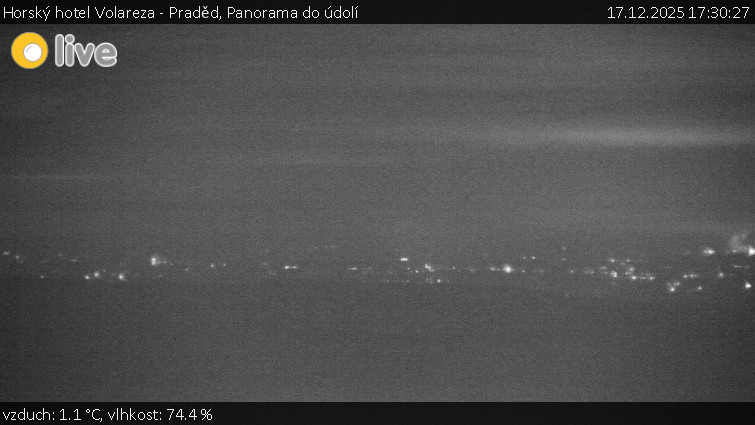 Horský hotel Volareza - Praděd - Panorama do údolí - 17.12.2025 v 17:30