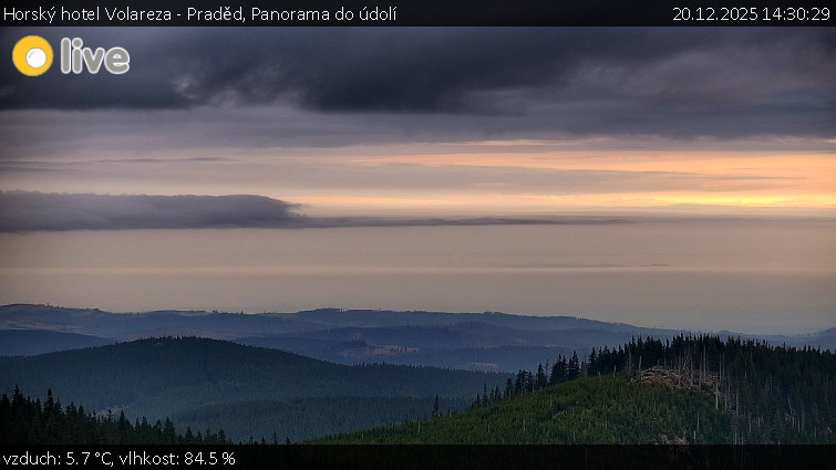 Horský hotel Volareza - Praděd - Panorama do údolí - 20.12.2025 v 14:30