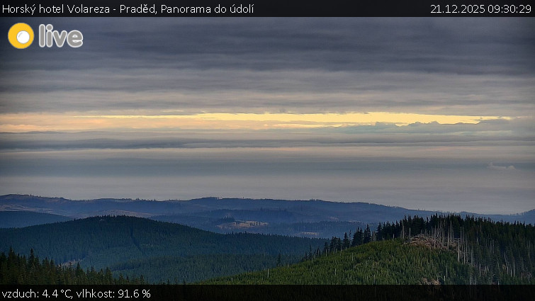 Horský hotel Volareza - Praděd - Panorama do údolí - 21.12.2025 v 09:30