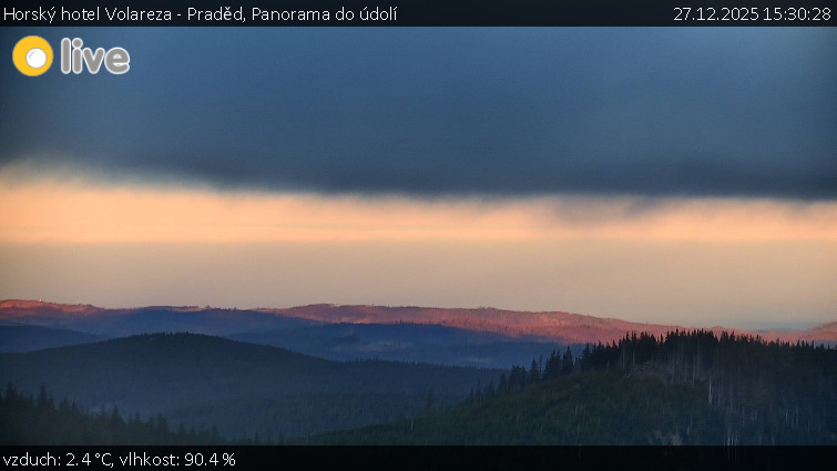 Horský hotel Volareza - Praděd - Panorama do údolí - 27.12.2025 v 15:30