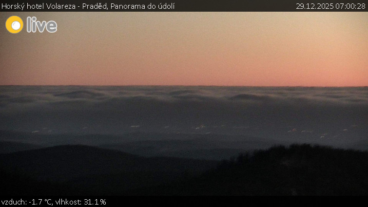 Horský hotel Volareza - Praděd - Panorama do údolí - 29.12.2025 v 07:00