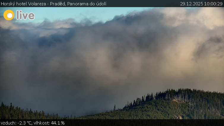 Horský hotel Volareza - Praděd - Panorama do údolí - 29.12.2025 v 10:00