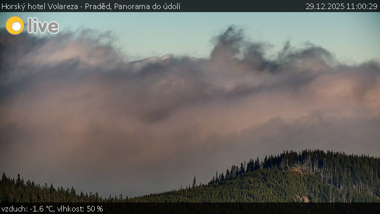 Horský hotel Volareza - Praděd - Panorama do údolí - 29.12.2025 v 11:00