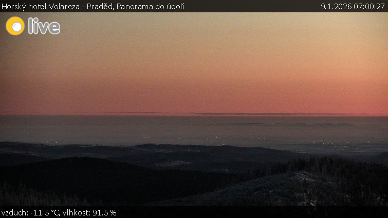 Horský hotel Volareza - Praděd - Panorama do údolí - 9.1.2026 v 07:00