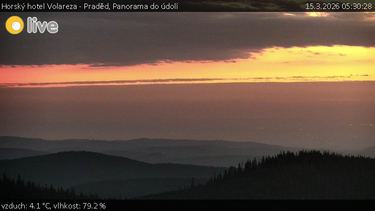 Horský hotel Volareza - Praděd - Panorama do údolí - 15.3.2026 v 05:30