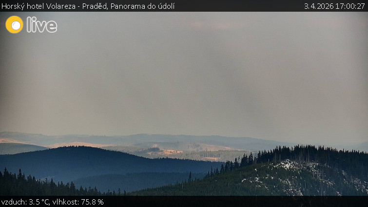 Horský hotel Volareza - Praděd - Panorama do údolí - 3.4.2026 v 17:00
