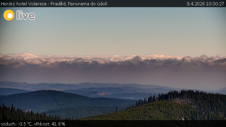 Horský hotel Volareza - Praděd - Panorama do údolí - 9.4.2026 v 10:30