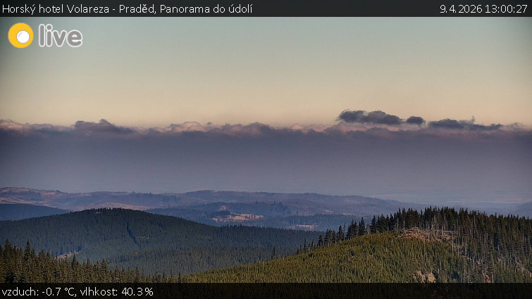 Horský hotel Volareza - Praděd - Panorama do údolí - 9.4.2026 v 13:00